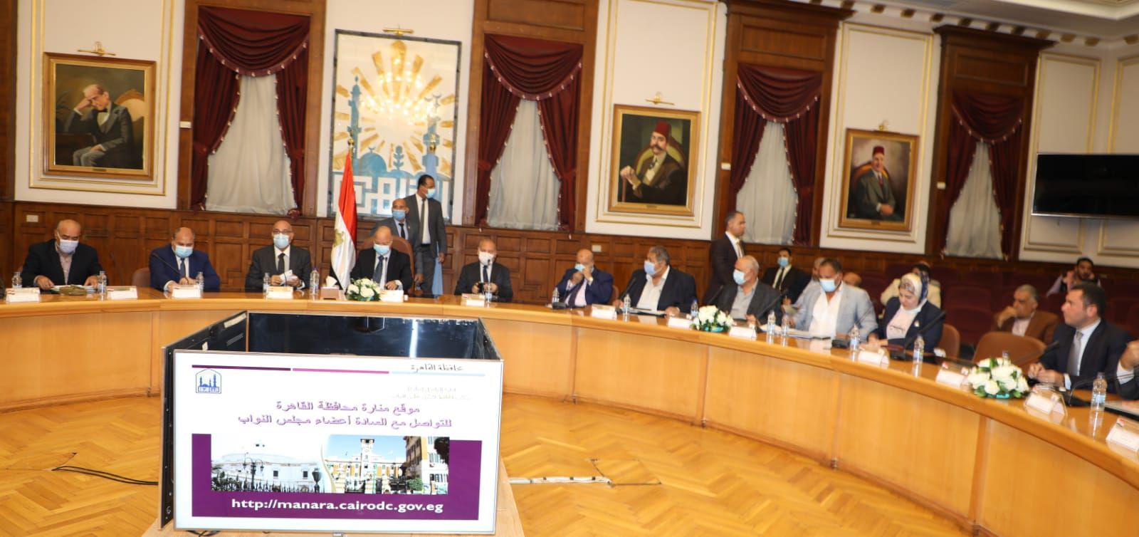 لقاء محافظ القاهرة بنواب البرلمان للمنطقة الشمالية (1)