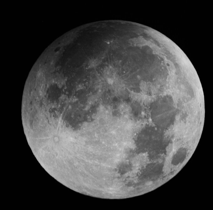 فلكية جدة ترصد خسوف القمر فجر اليوم - المواطن