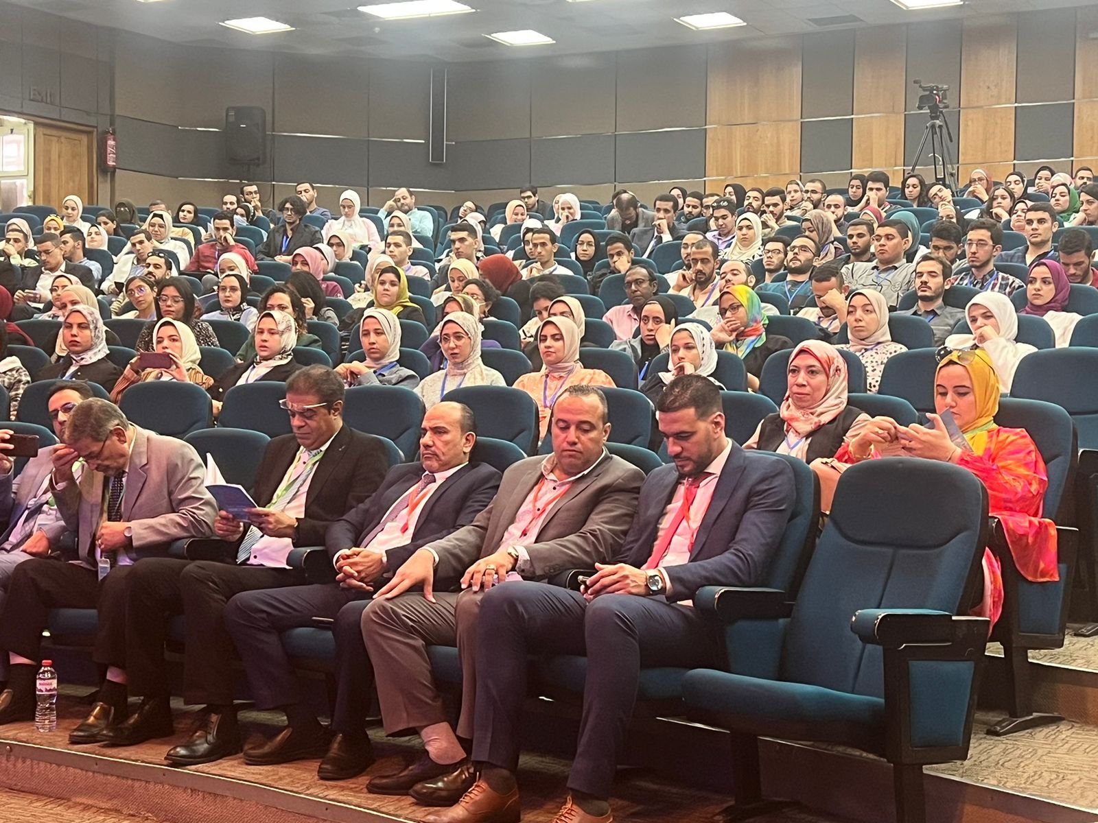 مؤتمر علمى بجامعة الإسكندرية (1)