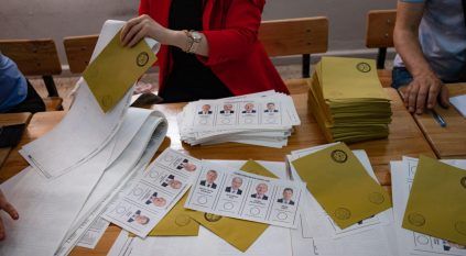 أردوغان يتقدم في النتائج الأولية للانتخابات التركية
