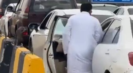 تكدس المركبات بمنفذ السالمي الحدودي مع الكويت