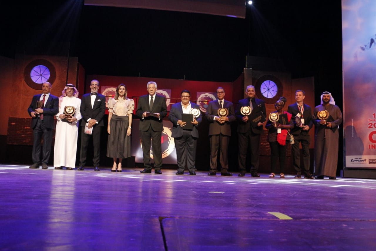 وزيرة الثقافة تكريم 8 رموز مسرحية عالمية في مهرجان القاهرة الدولي للمسرح التجريبي (8)
