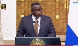 رئيس
      سيراليون:
      ناقشت
      مع
      الرئيس
      السيسي
      تعزيز
      التعاون
      الثنائي
      والإقليمي