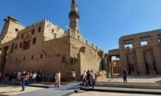 حكاية
      مسجد
      أبو
      الحجاج
      الأقصرى..
      مسجد
      داخل
      كنيسة
      داخل
      معبد
      فرعونى