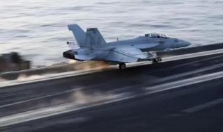 تحذيرًا
      لإيران..
      واشنطن
      تعزز
      وجودها
      العسكري
      بقاعدة
      "دييجو
      جارسيا"