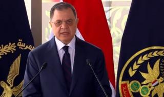 إبعاد
      سوداني
      وأردني
      من
      مصر
      لأسباب
      تتعلق
      بالصالح
      العام