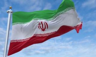 لا
      رغبة
      لطهران
      في
      إعلان
      الحرب
      لكننا
      سنرد
      على
      التهديدات
      بكامل