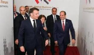 الرئيس
      السيسى
      ونظيره
      الفرنسى
      إيمانويل
      ماكرون
      يتفقدان
      مستشفى
      العريشاليوم
      الثلاثاء،
      8
      أبريل
      2025
      04:27
      مـ
       
      منذ
      58
      دقيقة