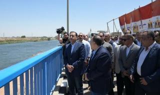 رئيس
      الوزراء
      يفتتح
      مشروع
      كوبري
      ”منقباد”
      العلوي
      بالمدخل
      الشمالي
      لمدينة
      أسيوطاليوم
      الخميس،
      10
      أبريل
      2025
      12:55
      مـ
       
      منذ
      29
      دقيقة