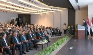 رئيس
      الوزراء
      يستمع
      لعرض
      تقديمى
      حول
      مشروعات
      جهاز
      مستقبل
      مصر
      بالجمهورية