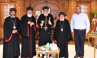 البابا
      تواضروس
      يستقبل
      مطرانين
      من
      الكنيسة
      الهندية
      الأرثوذكسية