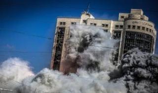 إعلام
      عبرى:
      سيتم
      قطع
      المياه
      والكهرباء
      عن
      غزة
      إذا
      رفضت
      حماس
      خطة
      ترامب