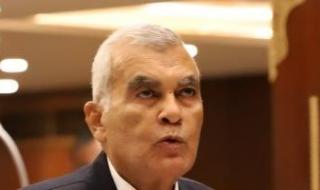 السيرة
      الذاتية
      للمستشار
      عصام
      فريد
      بعد
      انتخابه
      رسميا
      رئيسا
      لمجلس
      الشيوخ