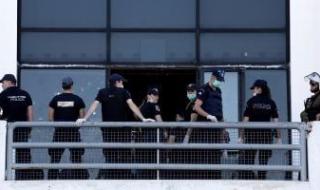 اليونان:
      مقتل
      شخصين
      وإصابة
      10
      آخرين
      فى
      حادث
      إطلاق
      نار
      بجزيرة
      كريت