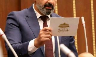 محمد
      المعتصم
      يكتب:
      ياسر
      جلال
      مؤرخًا