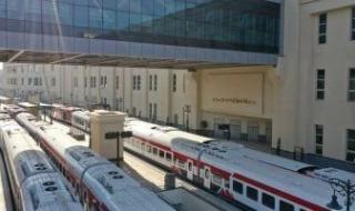 مواعيد
      قطارات
      السكة
      الحديد
      من
      أسوان
      للقاهرة
      والإسكندرية
      اليوم
      الثلاثاء