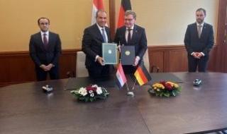 وزير
      الخارجية
      يشدد
      على
      أهمية
      نشر
      قوة
      دعم
      الاستقرار
      فى
      غزة