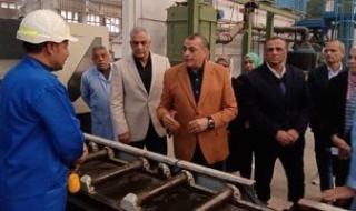 وزير
      الإنتاج
      الحربى:
      "حلوان
      للصناعات
      غير
      الحديدية"
      أهم
      الصروح
      الصناعية