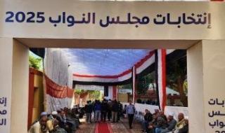 انتشار
      أمنى
      مكثف
      لتأمين
      جولة
      إعادة
      المرحلة
      الثانية
      من
      انتخابات
      النواب