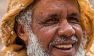 وفاة
      الشيخ
      أحمد
      منصور
      «حكيم
      سيناء»
      أشهر
      معالج
      بالأعشاب
      فى
      سانت
      كاترين