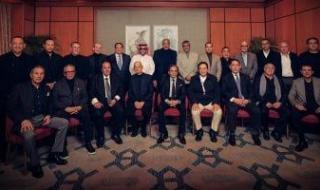 تركي
      آل
      الشيخ:
      سعدت
      بلقاء
      نخبة
      من
      رواد
      الأعمال
      المصريين
      ومفاجآت
      مرتقبة
      قريبا