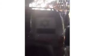 علم
      إسرائيل
      وراء
      اصطدام
      قائد
      سيارة
      بعدد
      من
      الأشخاص
      في
      كرداسة