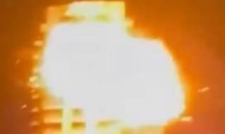 إيران
      تقصف
      منشأة
      بحرية
      في
      ميناء
      سلمان
      بمملكة
      البحرين