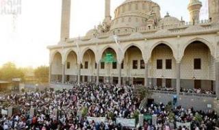 تكبيرات
      العيد..
      صيغتها
      «الله
      أكبر
      الله
      أكبر
      ولله
      الحمد»