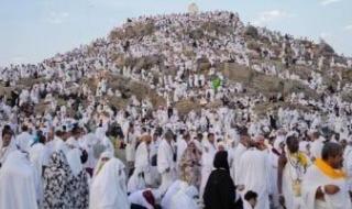 زمزم
      تروي
      قلوب
      الحجاج..
      ضخ
      قياسى
      يتجاوز
      6
      ملايين
      متر
      مكعب
      لتأمين
      ضيوف
      الرحمن
