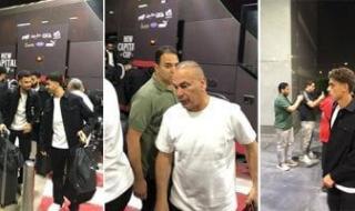 بعثة
      المنتخب
      تغادر
      مطار
      القاهرة
      فى
      طريقها
      إلى
      أمريكا
      للمشاركة
      فى
      كأس
      العالم