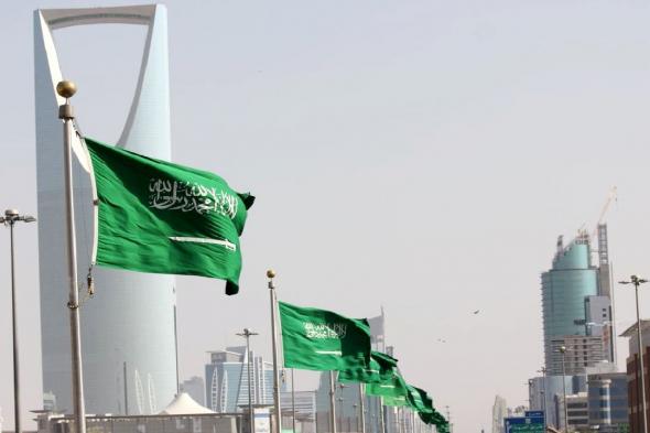 أخبار السعودية.. إلغاء التباعد بالرحلات الداخلية.. وتوجيه بشأن أطفال الفئات غير النظامية
