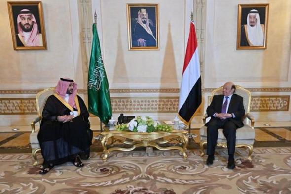 الرئيس اليمني يلتقي الأمير خالد بن سلمان ويثمن دور السعودية في دعم بلاده