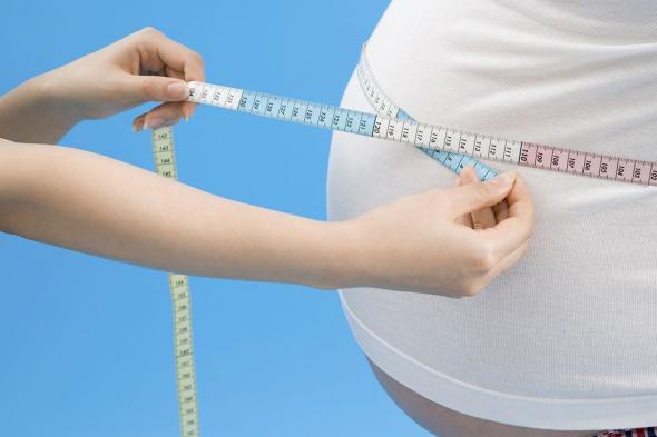 استشاري يكشف علاقة زيادة الوزن بالضعف الجنسي