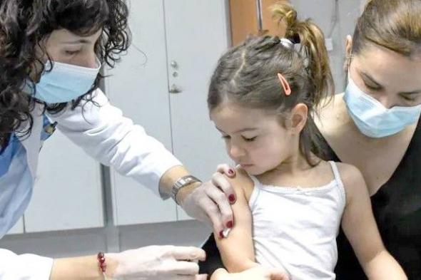 الصحة العالمية تحذّر: «مرض قديم» يهدد الأطفال مجدداً