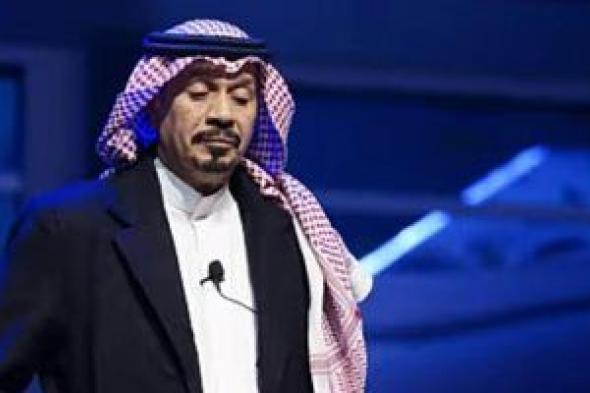 ناصر القصبي يقدم مسرحية "بخصوص بعض الناس" بموسم جدة.. صور