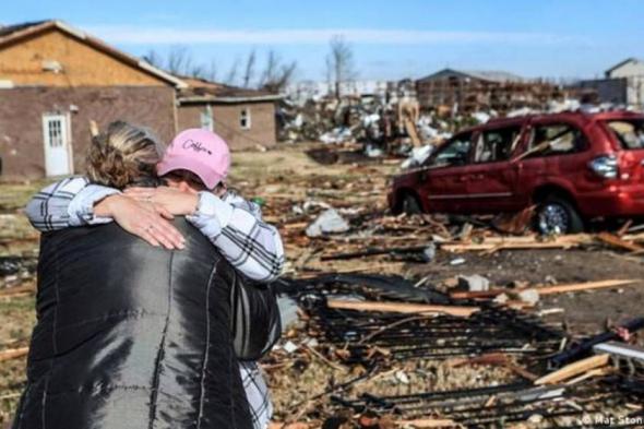 أمريكا: ارتفاع ضحايا العواصف إلى 18 قتيلاً