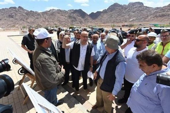 وزير الإسكان ومحافظ جنوب سيناء يختتمان جولة تفقد مشروع تطوير موقع التجلى الأعظم