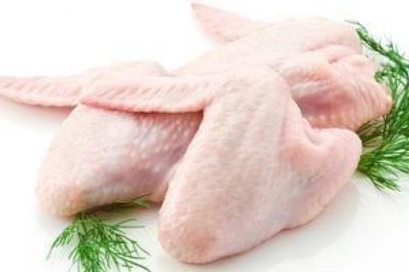 وزارة
      التموين
      تطرح
      دواجن
      مجمدة
      بمنافذ
      القابضة
      الغذائية
      بـ130
      جنيها
      للكيلو