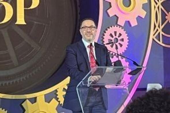 سفير
      بريطانيا:
      ستارمر
      يزور
      مصر
      قريبا
      لرفع
      العلاقات
      لمستوى
      الشراكة..
      فيديو