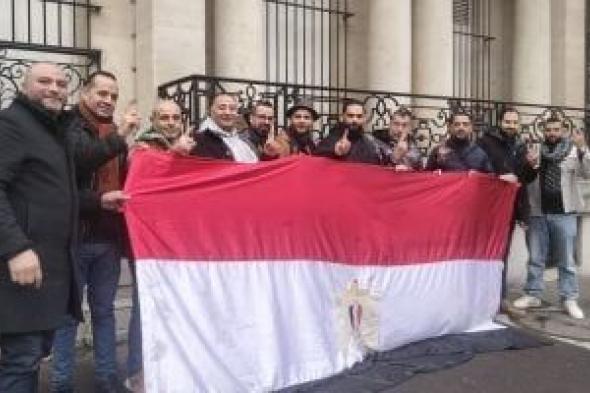 القنصل
      العام
      فى
      ميلانو:
      إقبال
      كبير
      من
      المصريين
      على
      انتخابات
      النواب
      رغم
      سوء
      الطقس