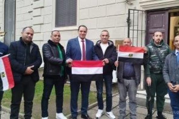 توافد
      كبير
      للناخبين
      بالمرحلة
      الثانية
      من
      انتخابات
      النواب
      فى
      روما..
      صور