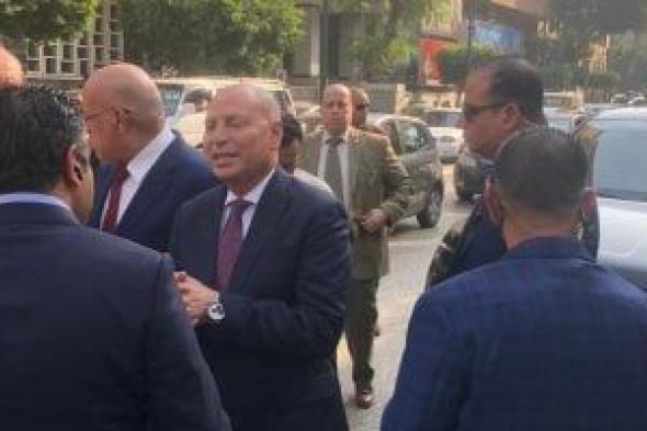 محافظ
      القاهرة
      يكشف
      مفاجأة
      بشأن
      كوبرى
      السيدة
      عائشة
      والمنطقة
      المحيطة