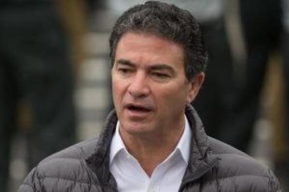 الرئيس
      السابق
      للموساد:
      السيسى
      أحبط
      مشروع
      تهجير
      الفلسطينيين
      لسيناء