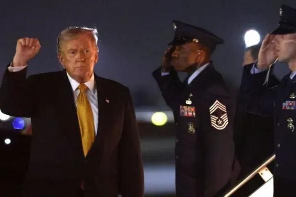 ترامب
      يوقع
      أمرا
      بتصنيف
      الإخوان
      "منظمة
      إرهابية
      أجنبية"..
      والبيت
      الأبيض
      يراجع
      فروع
      "الجماعة"
      في
      3
      عواصم
      عربية
      "منها
      القاهرة"