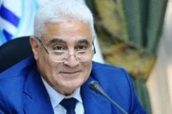 رئيس
      هيئة
      التأمين
      الاجتماعي:
      رفع
      الحدود
      التأمينية
      يضمن
      معاشًا
      كريمًا