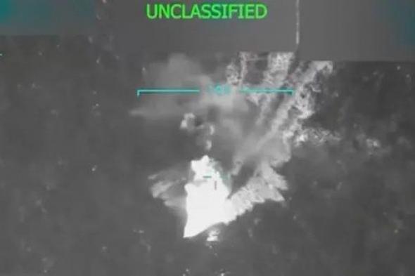 وزير
      الدفاع
      الأمريكي
      متهم
      بـ
      جرائم
      حرب
      لضرب
      سفينة
      فنزويلية