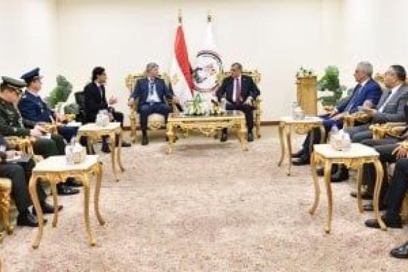 وزير
      الدولة
      للإنتاج
      الحربى
      يستقبل
      وزير
      الإنتاج
      الدفاعى
      البرازيلى