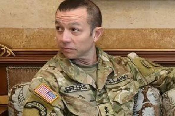 أكسيوس:
      الجنرال
      جاسبر
      جيفرز
      أبرز
      المرشحين
      لقيادة
      قوة
      الاستقرار
      فى
      غزة