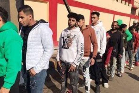 الشرطة
      تعزز
      التواجد
      حول
      اللجان
      الانتخابية
      لضمان
      أمن
      الناخبين