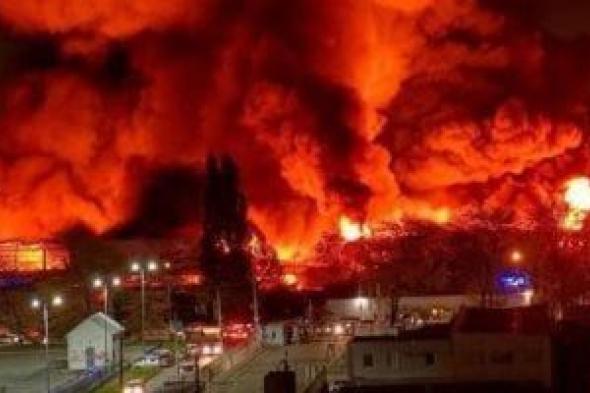 7
      قتلى
      و15
      مصابًا
      فى
      هجوم
      صاروخى
      روسى
      على
      ميناء
      أوديسا
      جنوب
      أوكرانيا